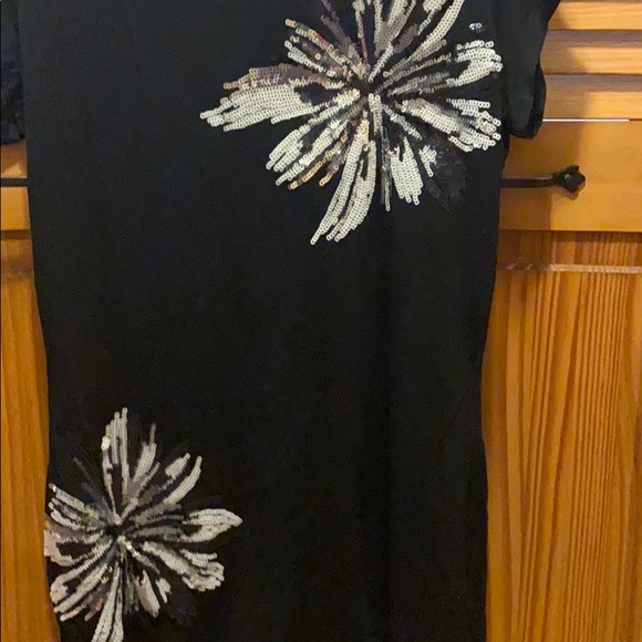 Beautiful INC sequined black top worn 1X - Picture 4 of 12